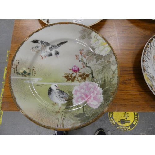 129 - Various antique Japanese plates