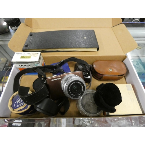 511 - Box of photographic items including lenses, Olympus Camera a/f.