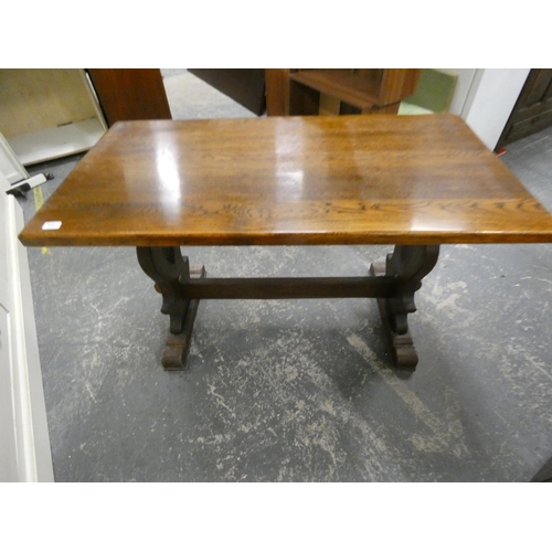 512 - Small oak priory dining table.