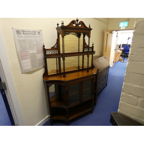 527 - Antique mahogany mirror back sideboard.