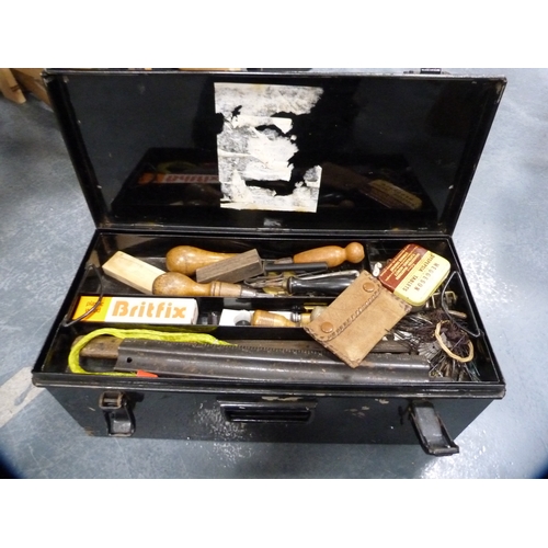 67 - Toleware-style toolbox containing assorted tools.