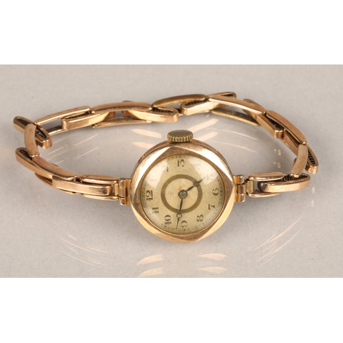 158 - Ladies 9 ct gold wrist watch with expandable gold plated strap