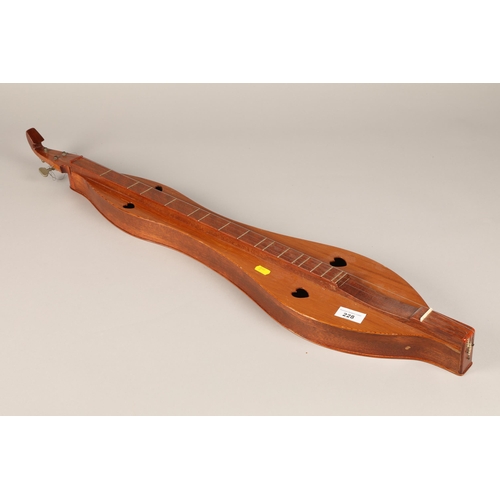 228 - Appalachian mountain Dulcimer