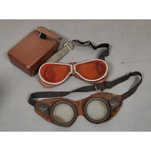 215 - WW2 era British folding MT dispatch rider / tanker coated goggles complete with case. Also another p... 