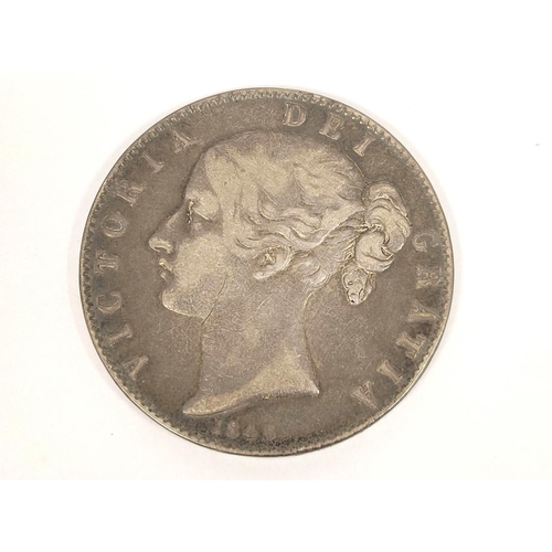 154 - United Kingdom. Queen Victoria (1837-1901) silver crown 1845 cinquefoil stops S3882. VG... 