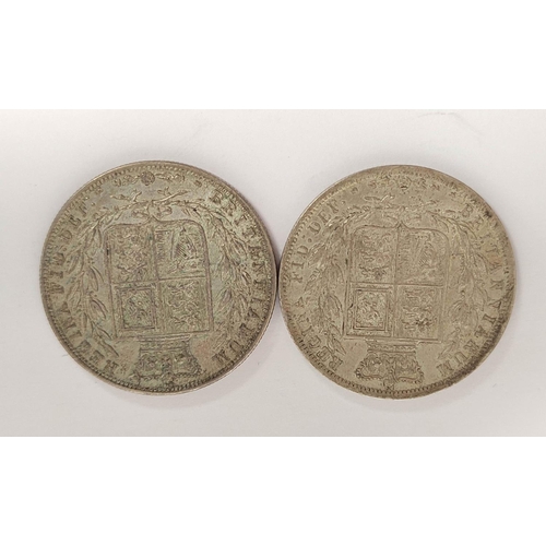 157 - United Kingdom. Queen Victoria (1837-1901) two silver halfcrowns one dated 1880, the other 1885. S38... 