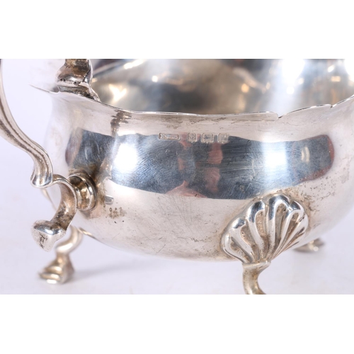 616 - George V silver sauce boat hallmarked E S Barnsley & Co, Birmingham 1916, 175g.