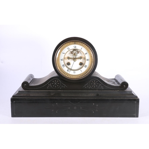 86 - Slate mantel clock, 26cm.