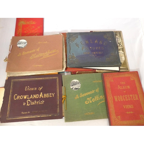 28 - English Topography.  18 various souvenir photo-albums & similar, mainly early 20th cen... 