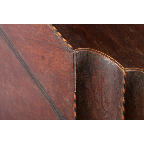 267 - Georgian mahogany knife box converted to a stationary rack.