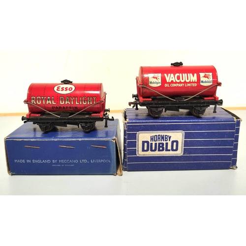 134 - Hornby Dublo. Boxed tinplate rolling stock, including Tank Wagon 