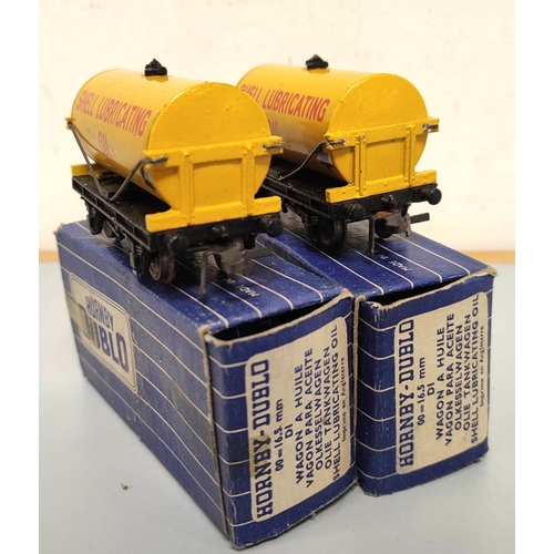 134 - Hornby Dublo. Boxed tinplate rolling stock, including Tank Wagon 