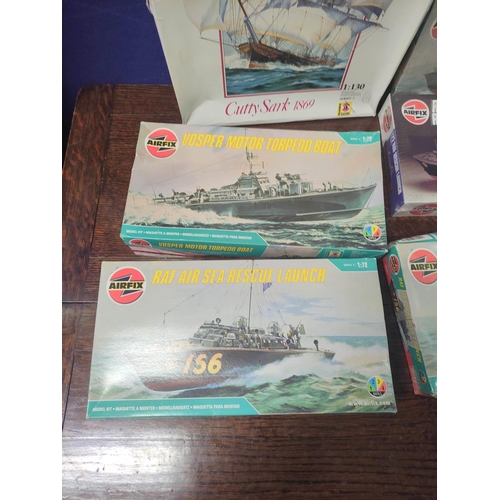 89 - Airfix. Group of maritime models to include a 1:130 scale Cutty Sark 09253, and five 1:72 scale mode... 