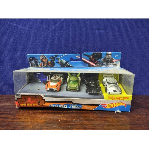 96 - Hotwheels. Box of collectible Star Wars model vehicles to include Tatooine Vanster, Boba Fett and Bo... 