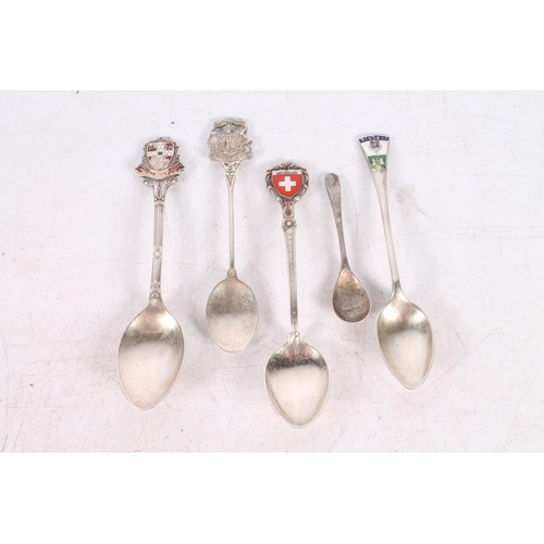 617 - Scottish silver Edinburgh souvenir spoon hallmarked Robert Allison, Glasgow 1951, two other hallmark... 