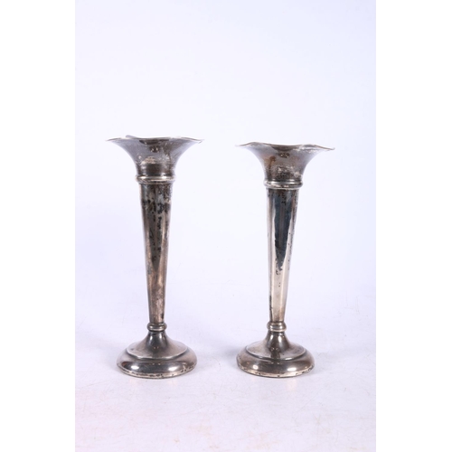 622 - George V pair of silver weighted vases hallmarked James Deakin & Sons, Sheffield 1922, 17cm.