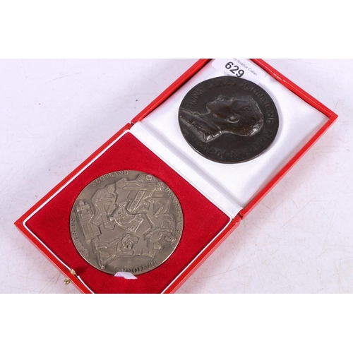 629 - National Galleries of Scotland cast metal commemorative medallion in Spink box, 7.5cm diameter, and ... 