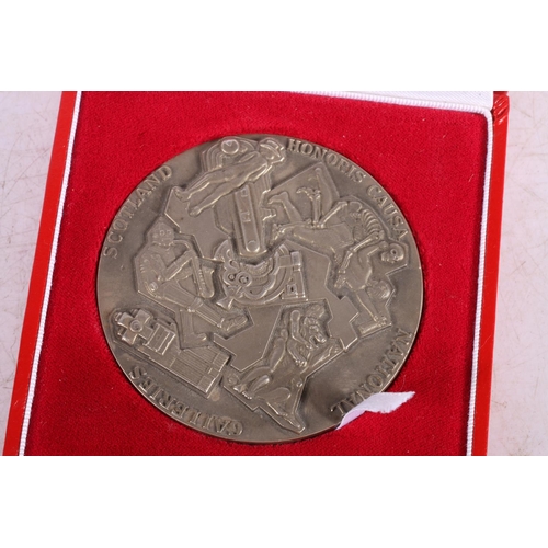 629 - National Galleries of Scotland cast metal commemorative medallion in Spink box, 7.5cm diameter, and ... 