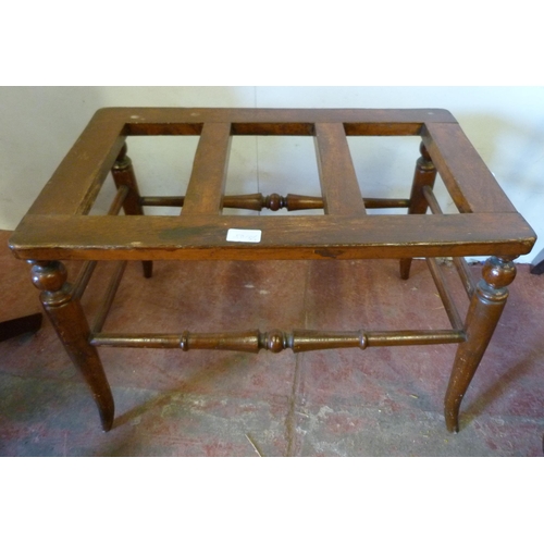 338 - Victorian mahogany luggage stand on turned and spindle supports, 44cm high, 62cm wide and 36cm deep,... 