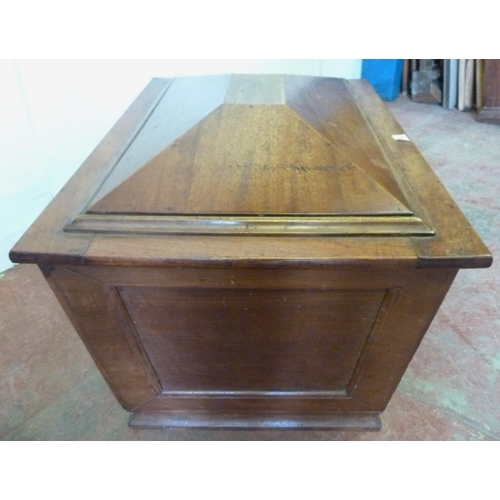 351 - 19th century mahogany cellarette of sarcophagus shape, the hinged top enclosing a zinc-lined interio... 