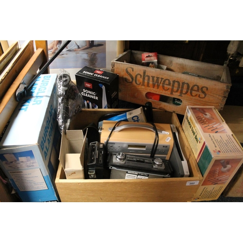 282 - Radios to include a Chrysler car radio, a cleaning tool, etc.