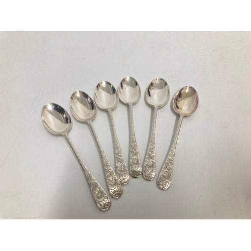 620 - George V set of six silver coffee spoons, 65g gross.