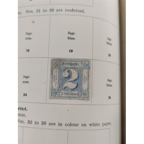 255 - Great Britain & World. A comprehensive stamp album of 19th and early 20th century world issues t... 