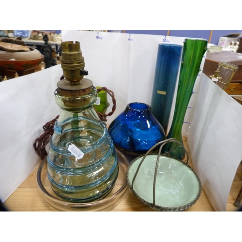 118 - Loetz-style iridescent glass vase and others, similar, sweetmeat dish, glass table lamp, bowl, cruet... 