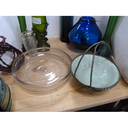 118 - Loetz-style iridescent glass vase and others, similar, sweetmeat dish, glass table lamp, bowl, cruet... 