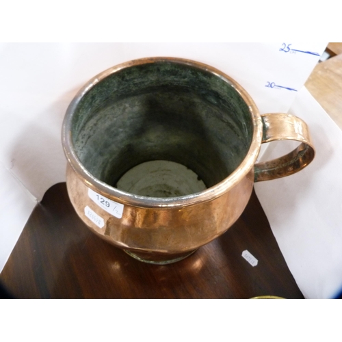 129 - Victorian copper flagon, quantity of marbles and a mirrored brass stand.