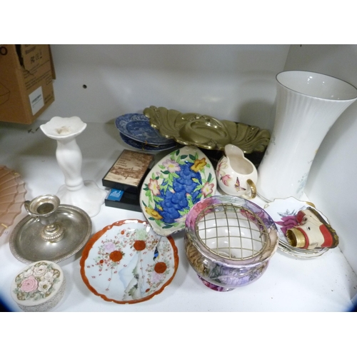 151 - Worcester 'Evesham' tureens, Clare part tea set, Royal Albert 'Old Country Roses' clock, hen crock, ... 