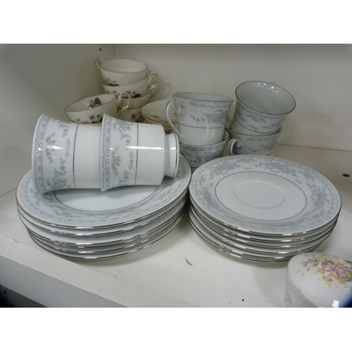 159 - Miscellaneous teawares to include Crown Ming, Wedgwood green Jasper ware, Carlton Ware cup etc (one ... 