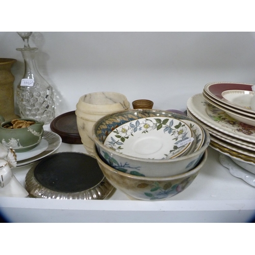 190 - Chinese-style vase stands, assorted dinnerwares to include Victorian tureen, glass decanter, plates,... 