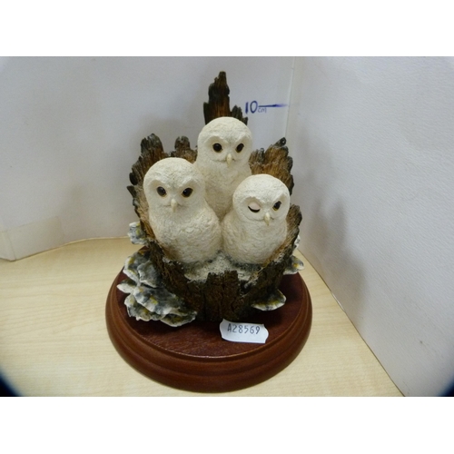 233 - Group of animal figures to include examples by Border Fine Arts, birds, mouse, barn owl etc.