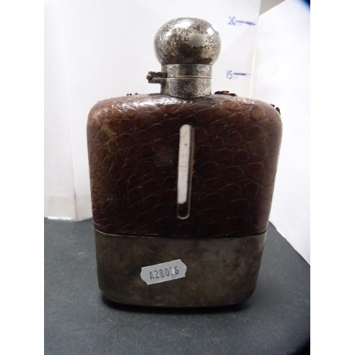 270 - EP hip flask, maker James Deakin & Sons.