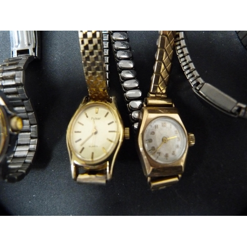 283 - Pulsar gent's quartz watches, three ladies' watches, watch bracelet straps.  (7)