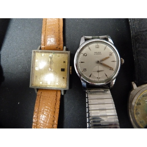 317 - Gents' manual wind and automatic wristwatches to include Majex 15 jewels, Sibel, Timex etc.  (7... 