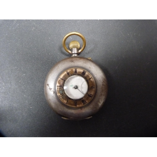 325 - Victorian metal pocket watch, gunmetal pocket watch and a lady's half hunter pocket watch (lacking h... 