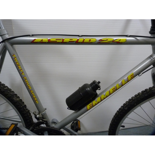 370 - Emmelle Aspid 24 mountain bike.