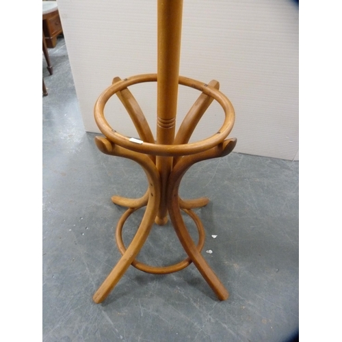 372 - Pair of contemporary hat and coat stands.  (2)