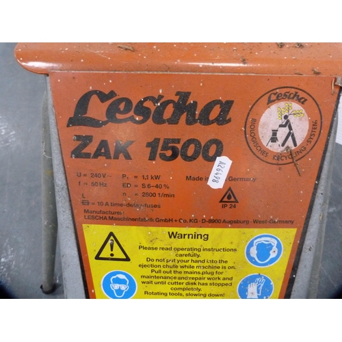 373 - Lescha Zak 1500 wood chipper.