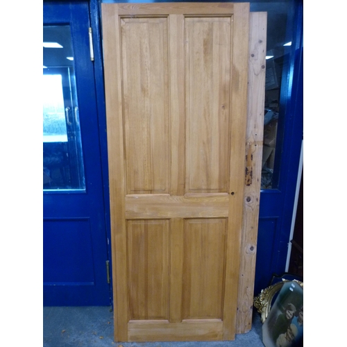 412 - Two wooden doors.  (2)