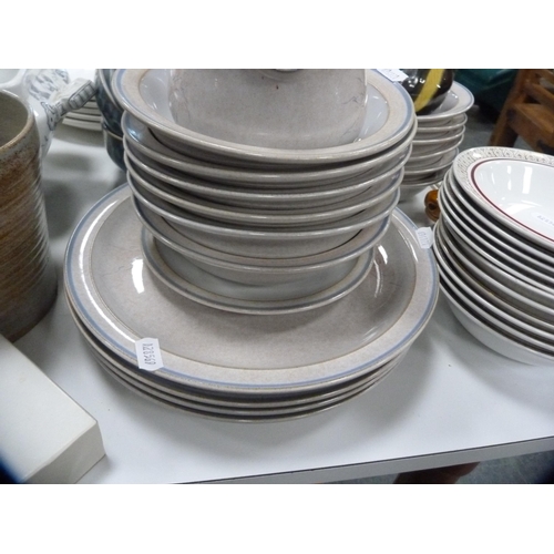 418 - Quantity of china and part tea sets to include Plant Tuscan, Duchess, Denby part dinner set, Portmei... 