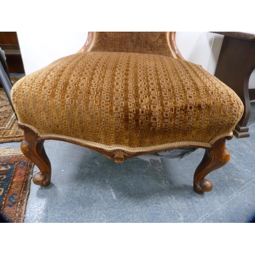 422 - Victorian walnut lady's spoon-back chair with later upholstery.