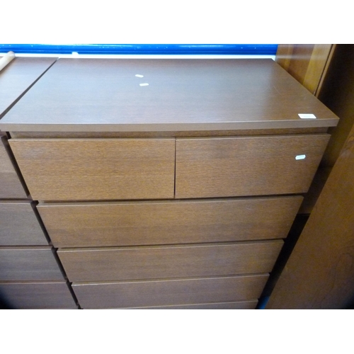 466 - Contemporary chest of two short and four long drawers.