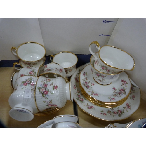 67 - Tuscan part tea set and an Elizabethan 'Rosamund' pattern part tea set.