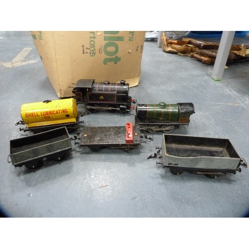 90 - Assorted model railway accessories including locomotives, track, rolling stock, Hornby goods wagon 8... 