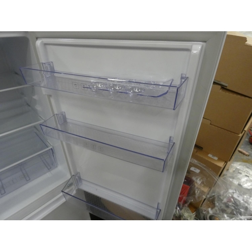 530 - Modern BEKO fridge freezer