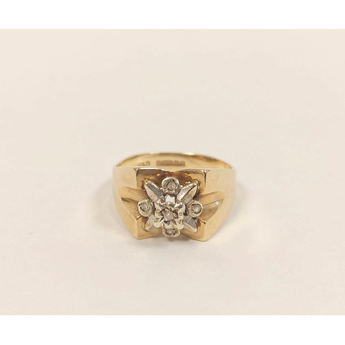 78 - Diamond cluster ring on broad split shank mount. 9ct gold. 3.7g Size 'N'