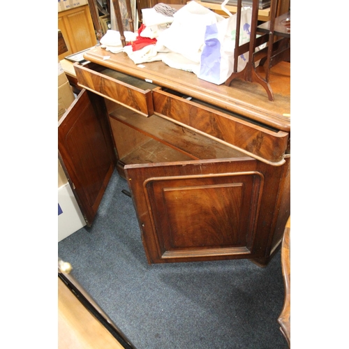 741 - Victorian mahogany cabinet bookcase base, 129cm wide.